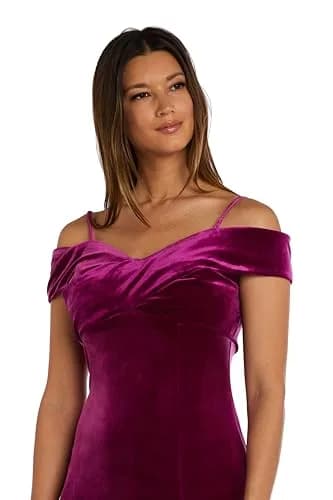 NIGHTWAY Long Stretch Velvet Cocktail Dress with Portrait Collar & Spaghetti Straps in Fuchsia | Elegant Evening Wear thumbnail 2