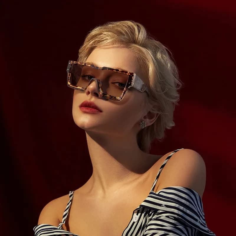 KENBO Oversized Square Tortoise Frame Sunglasses with Gradient Brown Polarized Lenses for Women & Men - view 2