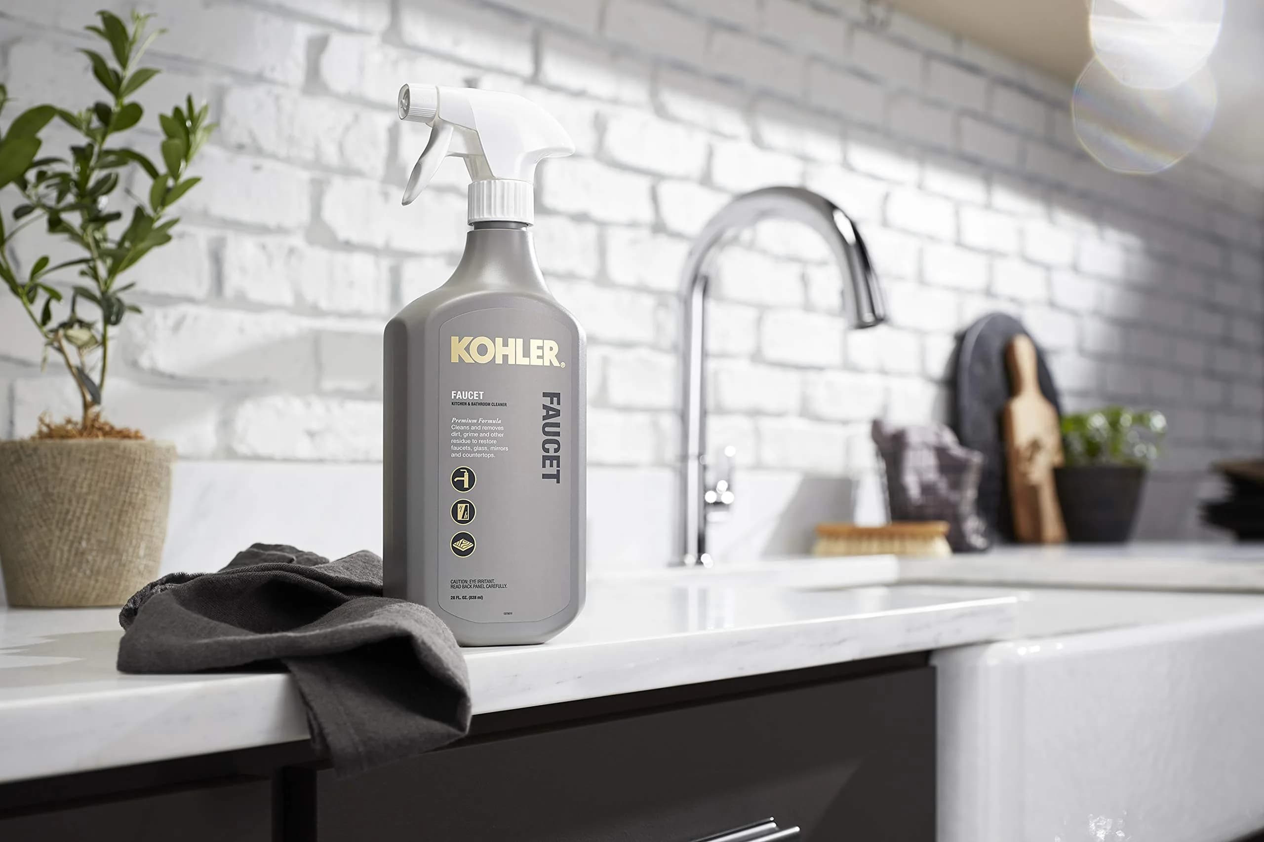 Kohler Faucet Cleaner 1.65 L (56 Fl Oz) Pack of 2 | Ammonia & Alcohol-Free Formula for Streak-Free Shine - view 6