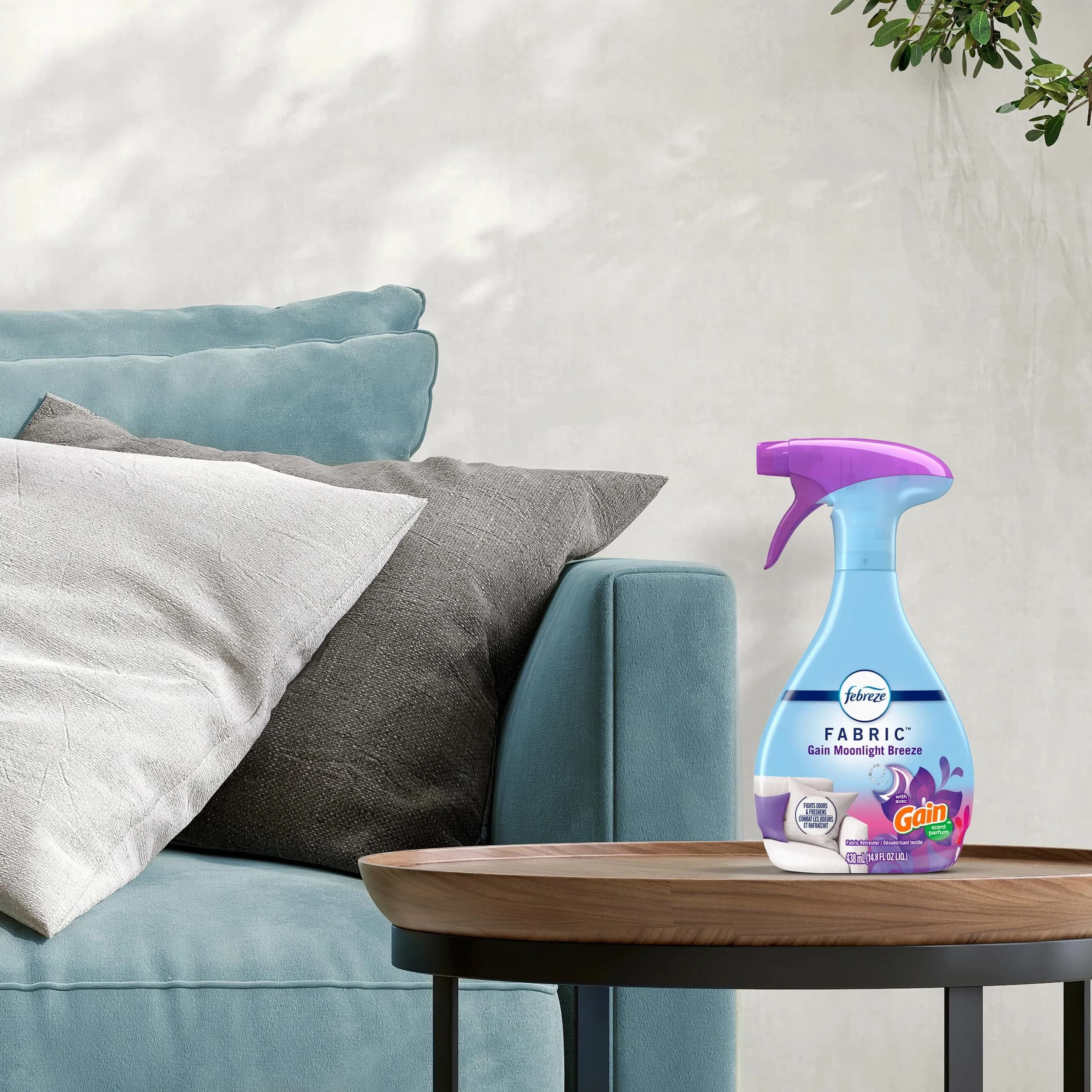 Febreze Fabric Spray Gain Moonlight Breeze Scent 700ml (23.6 fl oz) | Fights Odors Embedded in Fabrics - view 6