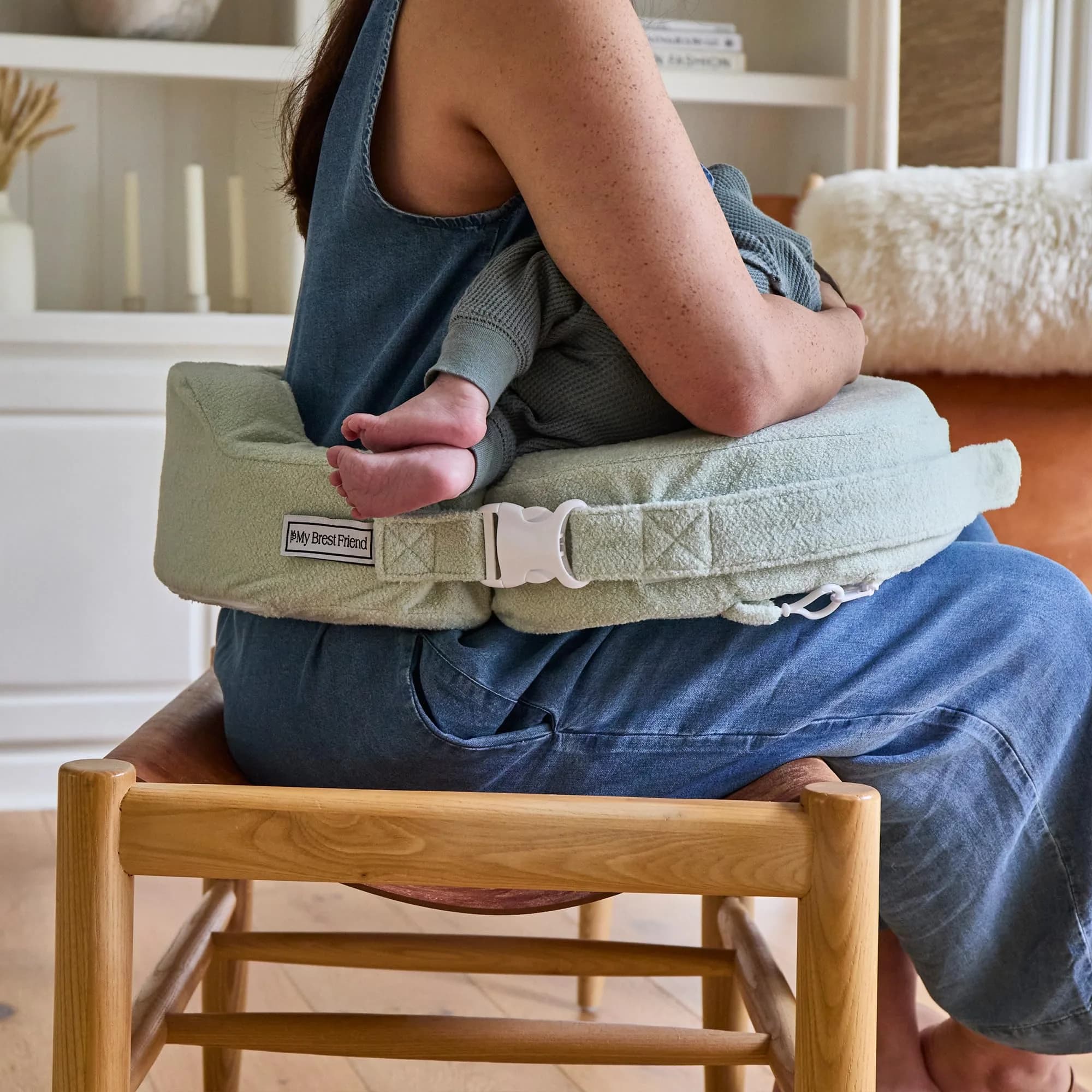 My Brest Friend Nursing Pillow - Deluxe - Spring Green | Ergonomic Support for Breastfeeding (120 chars) thumbnail 3
