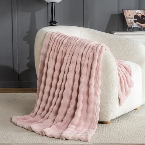 Jungle Star Pink Faux Fur Bubble Throw Blanket 127x152 cm (50"x60") | Soft Fluffy Plush for Couch & Bed thumbnail 6