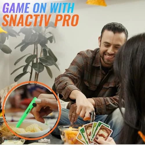 SNACTIV PRO Finger Chopsticks for Gamers - Glow in the Dark, 1 Piece | Mess-Free Snacking Solution thumbnail 7