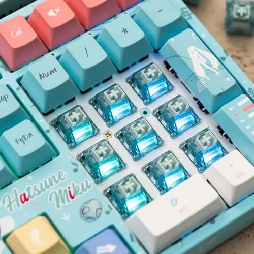 Akko Creamy Cyan Clicky Keyboard Switches (45pcs) | MX Style 5-Pin, 50gf, Pre-Lubed, LED Diffuser thumbnail 6