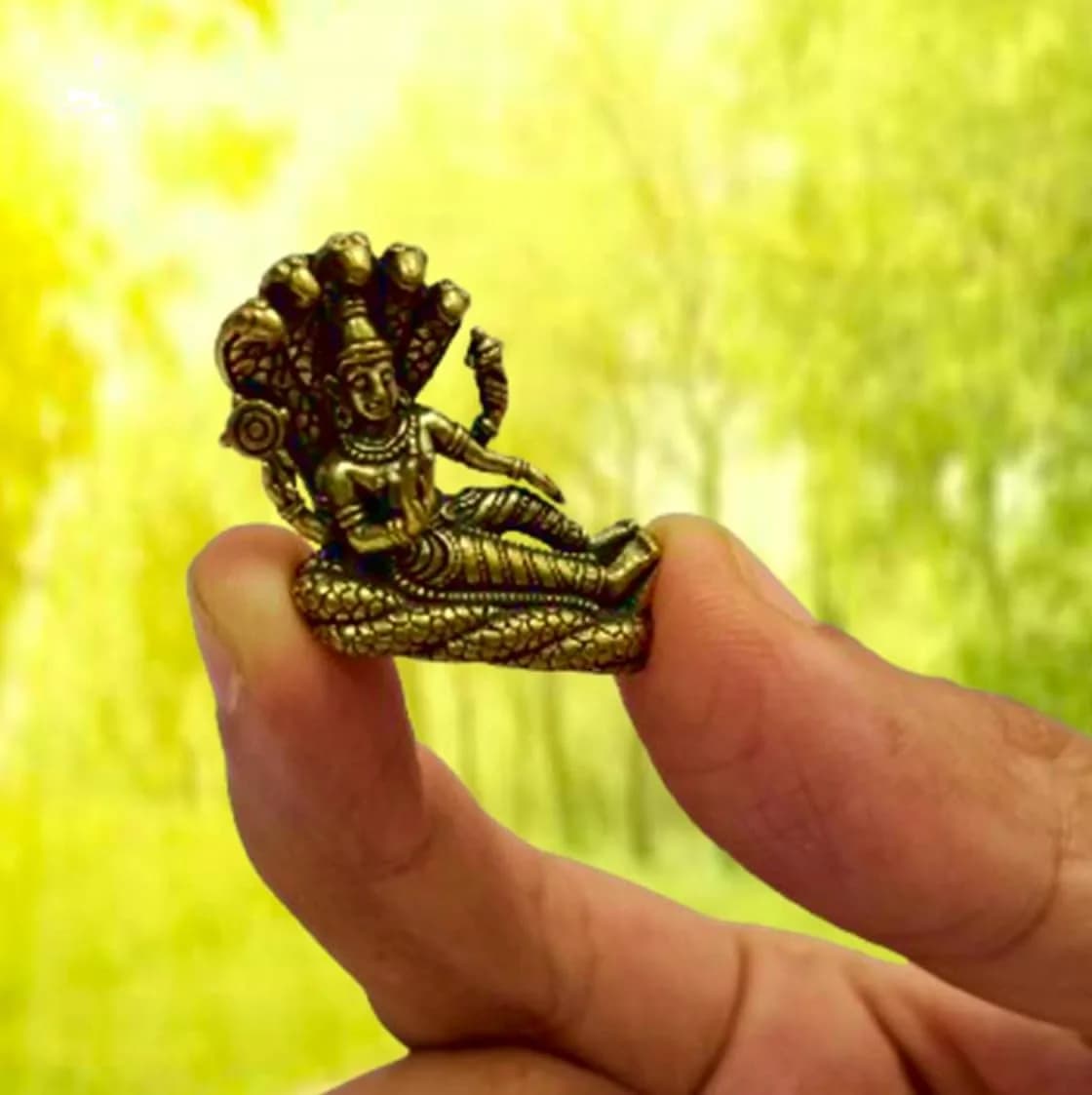 Purpledip Miniature Brass Idol Vishnu on Sheshnag 2.5cm (1" L x 0.5" W x 1" H) | Traditional Religious Collectible Statue — Gold