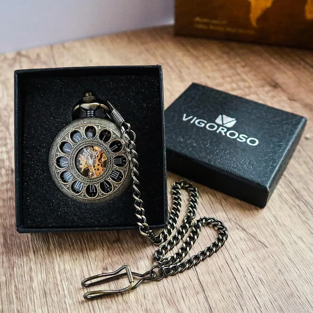 VIGOROSO Mechanical Pocket Watch for Men Gold | Vintage Roman Numerals & Floral Engraved Cover thumbnail 7