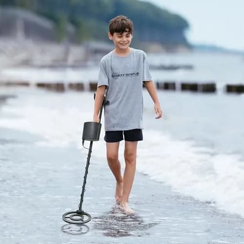 Bounty Hunter Tracker IV Metal Detector Bundle with Waterproof 8" Coil, Pinpointer, Trowel, Carry Bag, Headphones & Rechargeable Batteries | 2.8 lbs (1.27 kg) thumbnail 2