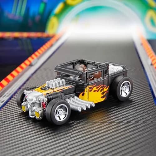 Transformers Collaborative Hot Wheels x Bone Shaker Deluxe Class 5-Inch Robot Action Figure Converts to Car | Ages 8+ thumbnail 9