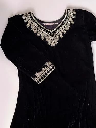TRENDMALLS Black Velvet Embroidery Kurta Pant Set with Dupatta 3XL | Festive Wear for Indian Women thumbnail 8