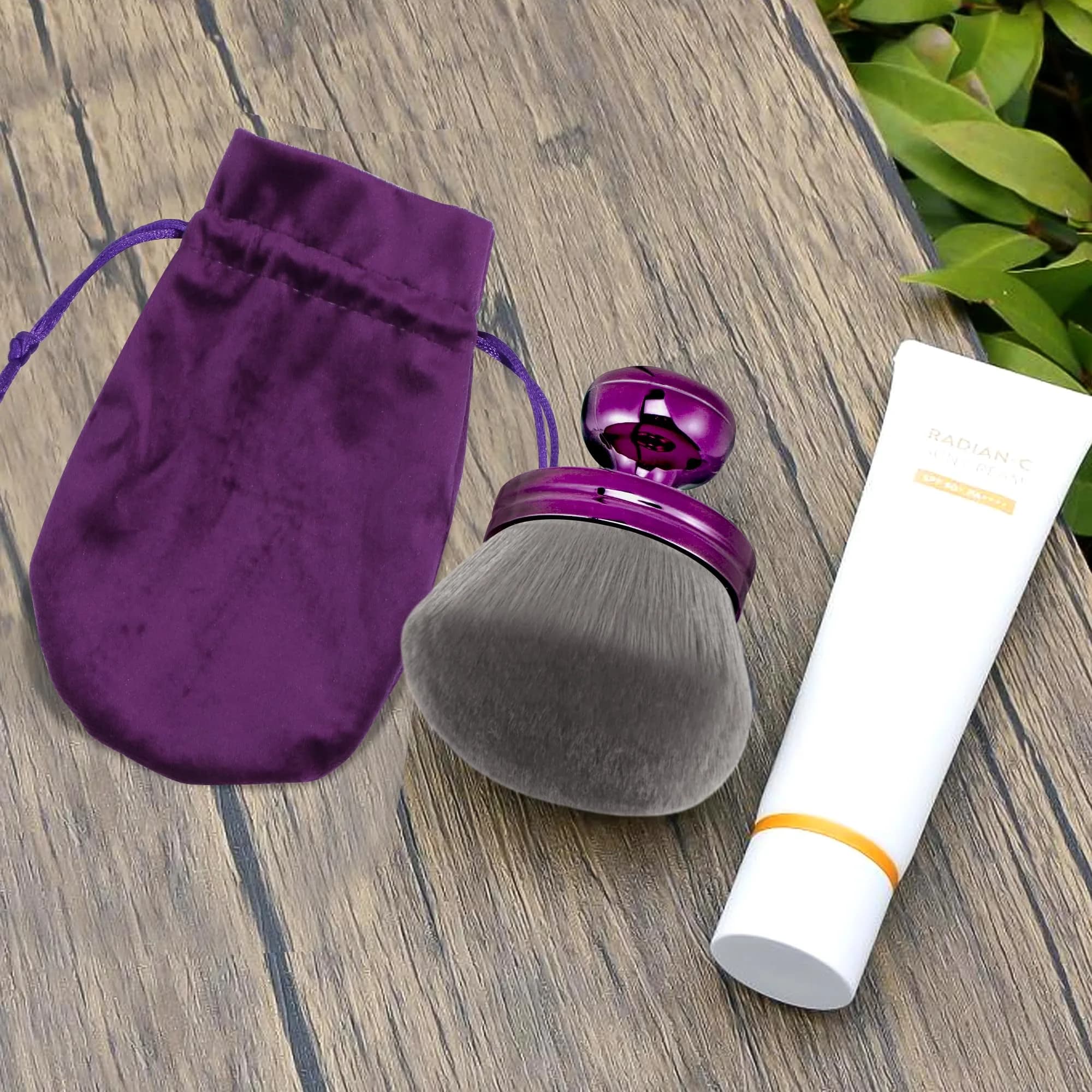 BABYSHEEP Extra Large Kabuki Leg & Body Makeup Brush 3.2inch Round Head | Flawless Self Tanner & Body Makeup Application thumbnail 7