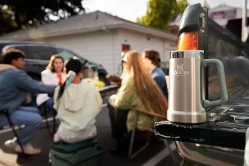 STANLEY Stay-Chill Beer Stein 680 ml (24 oz) | Heavy Duty Big Grip Handle | Insulated Stainless Steel Party Mug | BPA-Free | Black 2.0 thumbnail 5