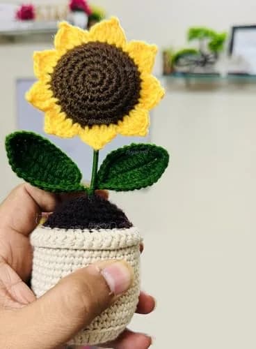 Divyakosh Handmade Crochet Sunflower Potted Plant 16.5cm (6.5in) | Hand-Woven Daisy Knitted Flower Decor thumbnail 2