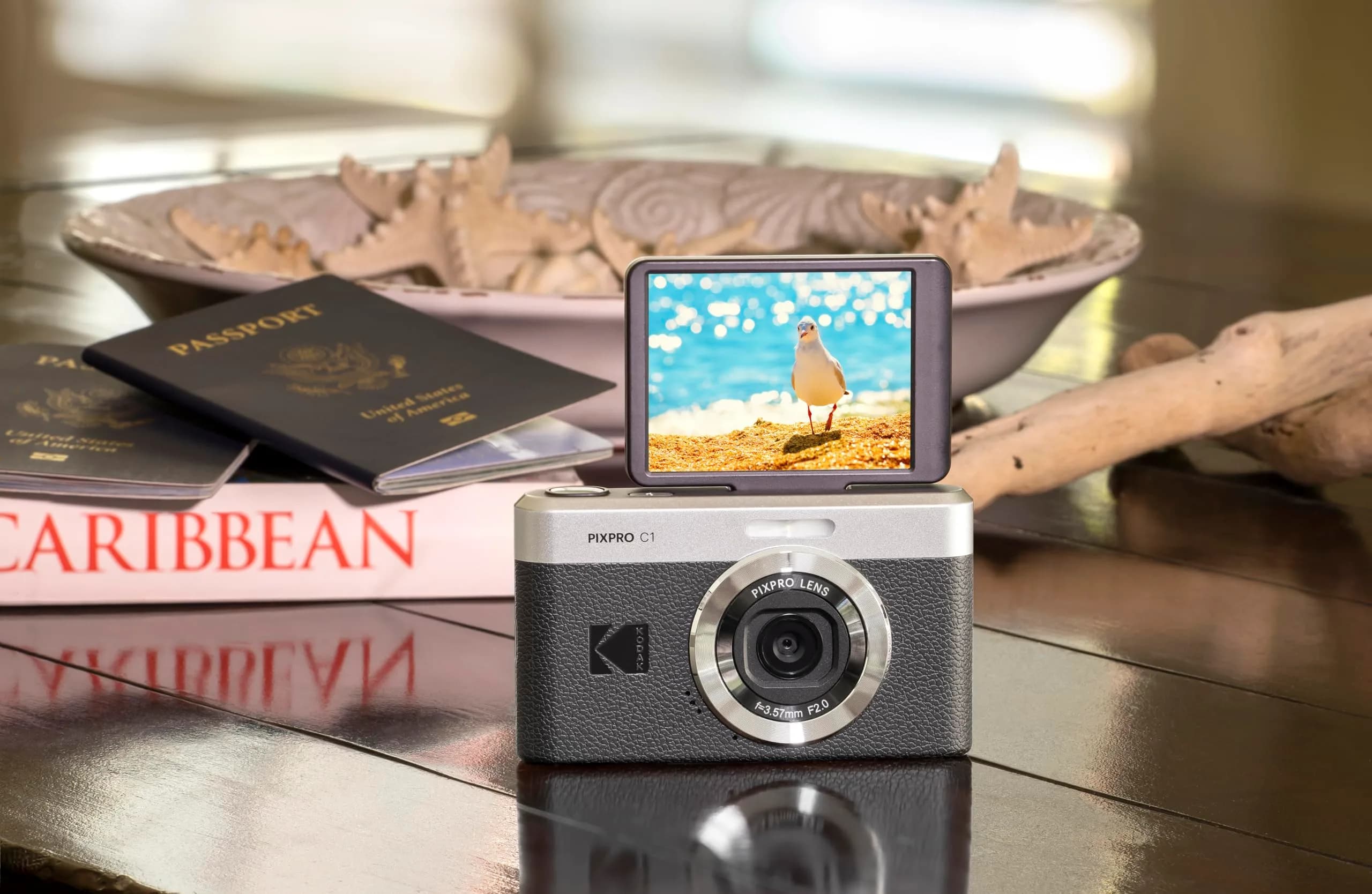 Kodak PIXPRO C1 Digital Camera, 13MP Compact Point & Shoot with 4X Optical Zoom, 180 Degree Flip Screen, 1080p HD Video, Black - view 8
