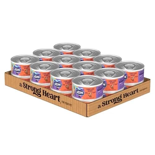 Strongheart Steak Flavor Cuts in Gravy Dog Food 5.5oz Can | Complete Adult Nutrition thumbnail 1