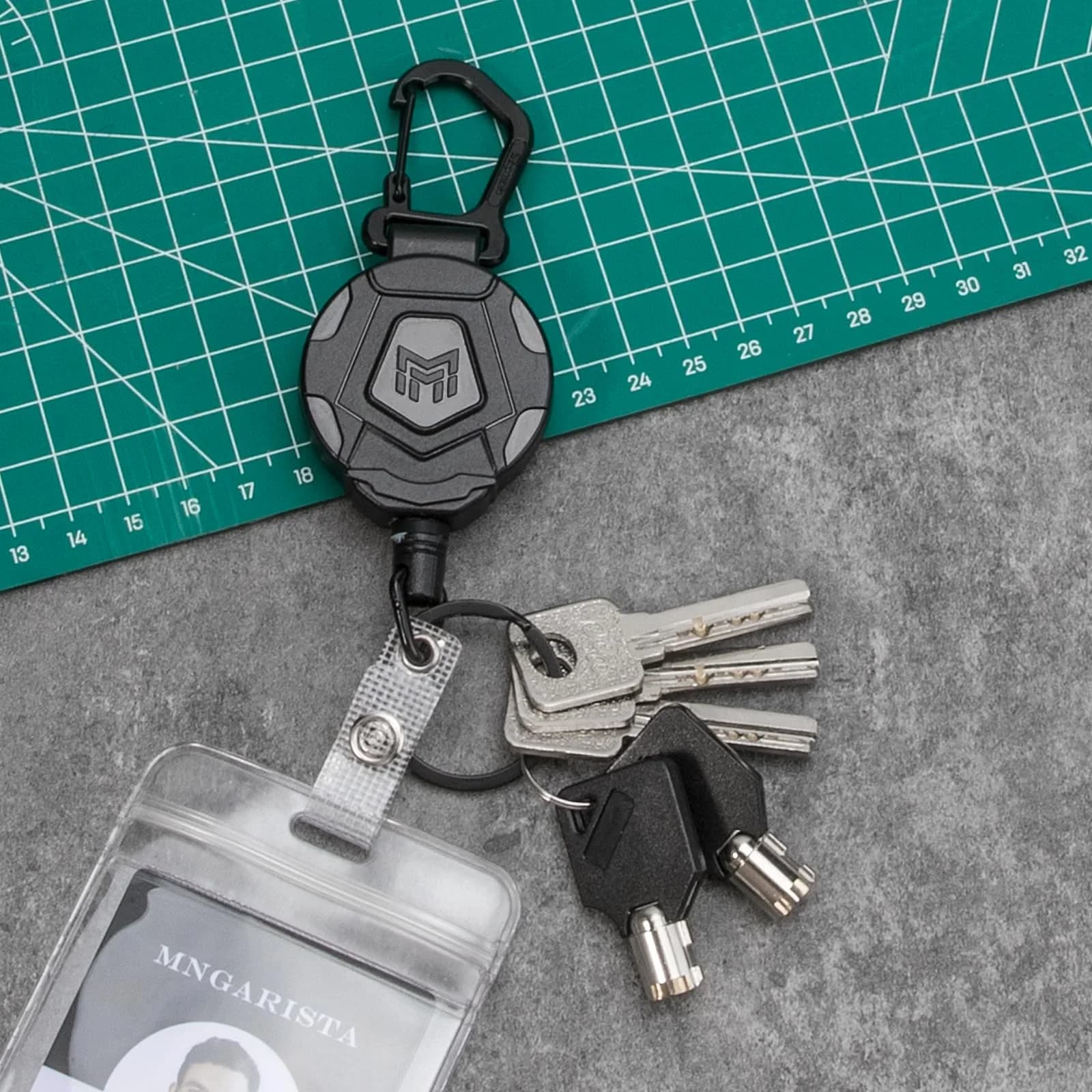 MNGARISTA Retractable Keychain 4-Pack | Heavy Duty Carabiner Badge Holder with 31.5” Steel Cord - view 2