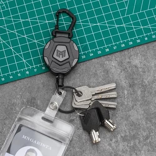 MNGARISTA Retractable Keychain 4-Pack | Heavy Duty Carabiner Badge Holder with 31.5” Steel Cord thumbnail 2