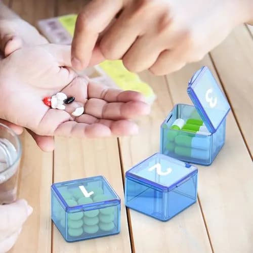 DOHIMGIO 30-Day Monthly Pill Organizer Box with Large Compartments | Easy Open Blue Case for Travel thumbnail 8