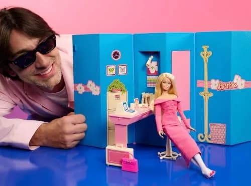 Barbie Signature Styled by Andrew Mukamal Collectible Doll 32cm (12.6in) | Fashion Stylist Inspired Toy Figure thumbnail 2