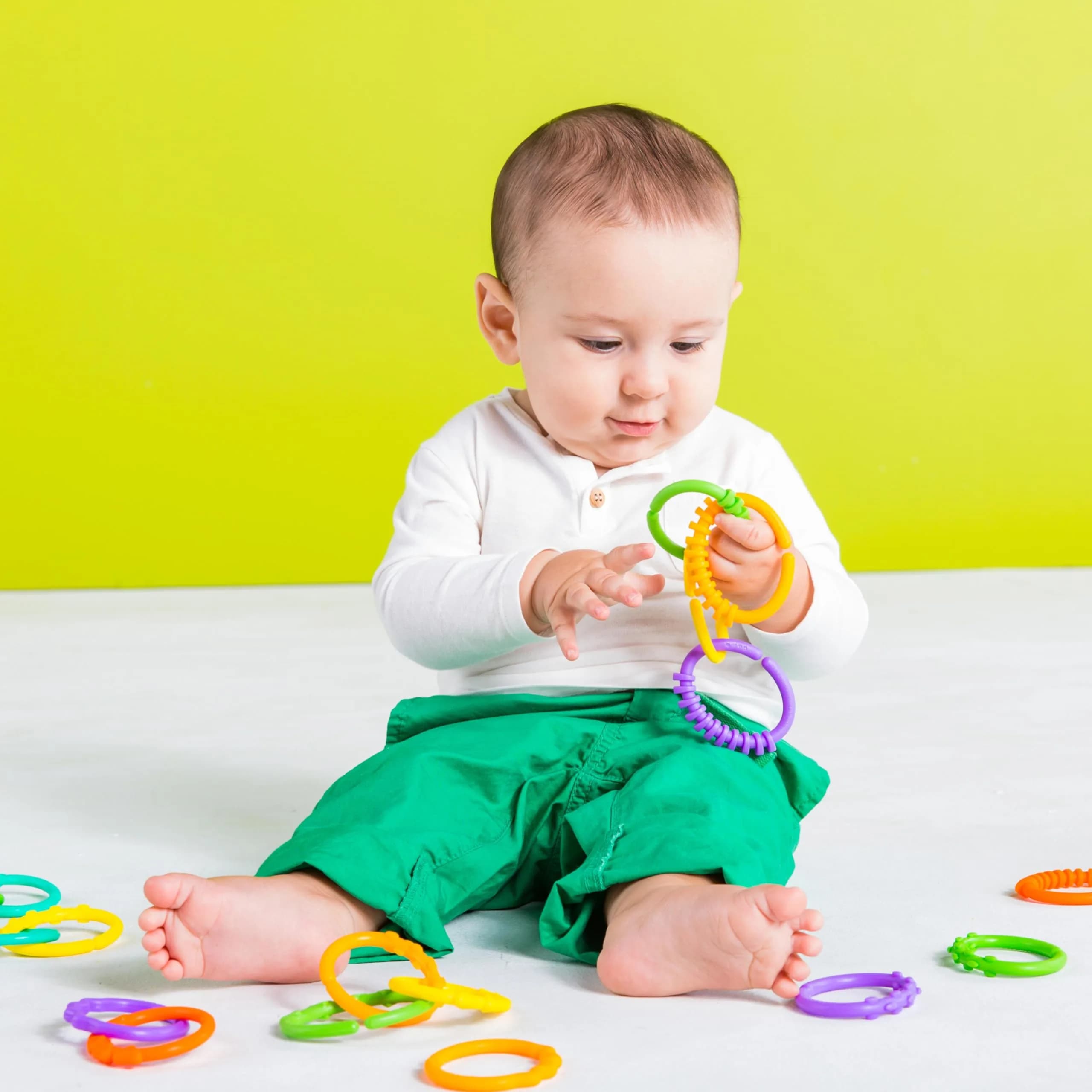Bright Starts Lots of Links Rings Toys | 144 Count (Pack of 6) - view 5