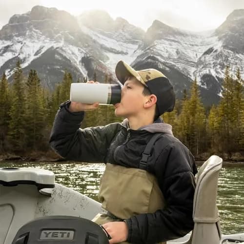 YETI Rambler 12 oz Travel Bottle | 355 ml (12 oz) Black Forest Green thumbnail 2