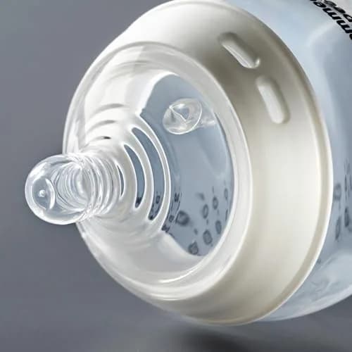 Tommee Tippee Natural Start Baby Bottle Nipples, Thicker Feed, 6m+, Pack of 4 | Breast-Like Silicone thumbnail 4