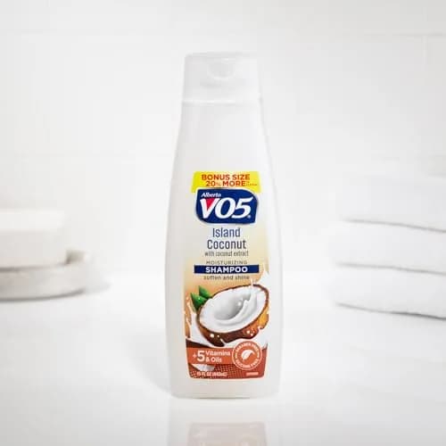 VO5 Island Coconut Moisturizing Shampoo 15 oz | Hydrating, Coconut Milk & Vitamin E, Long Lasting Fragrance thumbnail 2