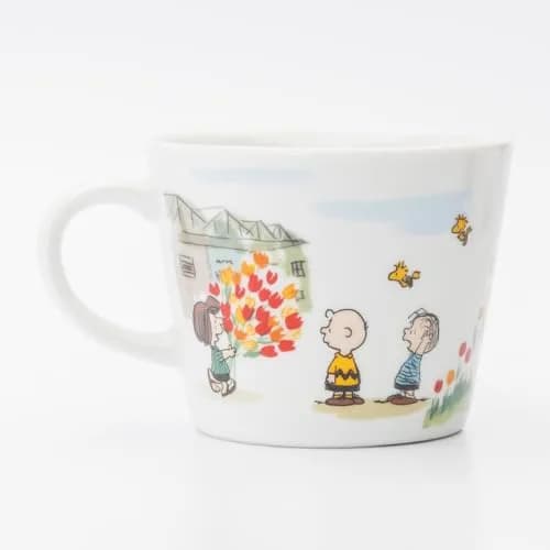 シミズ陶業(Shimizutougyou) Peanuts World Travel Dutch Mug Cup 340ml | Microwave & Dishwasher Safe thumbnail 4