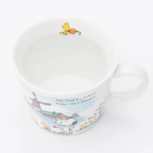 シミズ陶業(Shimizutougyou) Peanuts World Travel Dutch Mug Cup 340ml | Microwave & Dishwasher Safe thumbnail 2