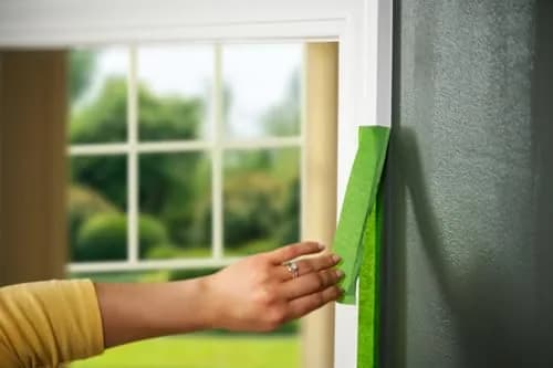 FrogTape Multi-Surface Painters Tape with PAINTBLOCK, 1.5 Inch Wide | Sharp Edges, UV-Resistant, Made in USA thumbnail 3