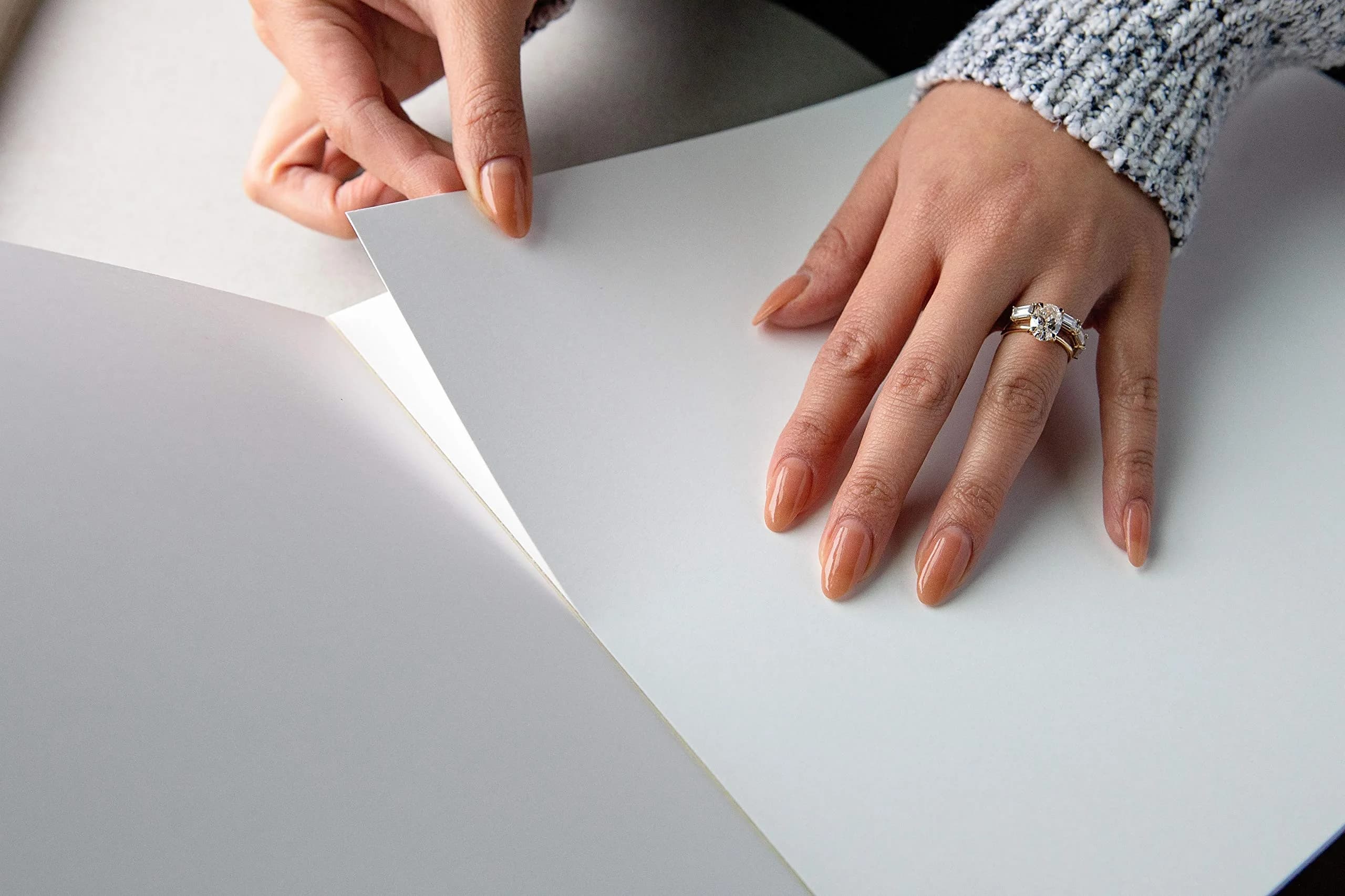 Strathmore 300 Series Bristol Paper Pad, Smooth Finish, 14x17 Inches, 20 Sheets, White - view 3