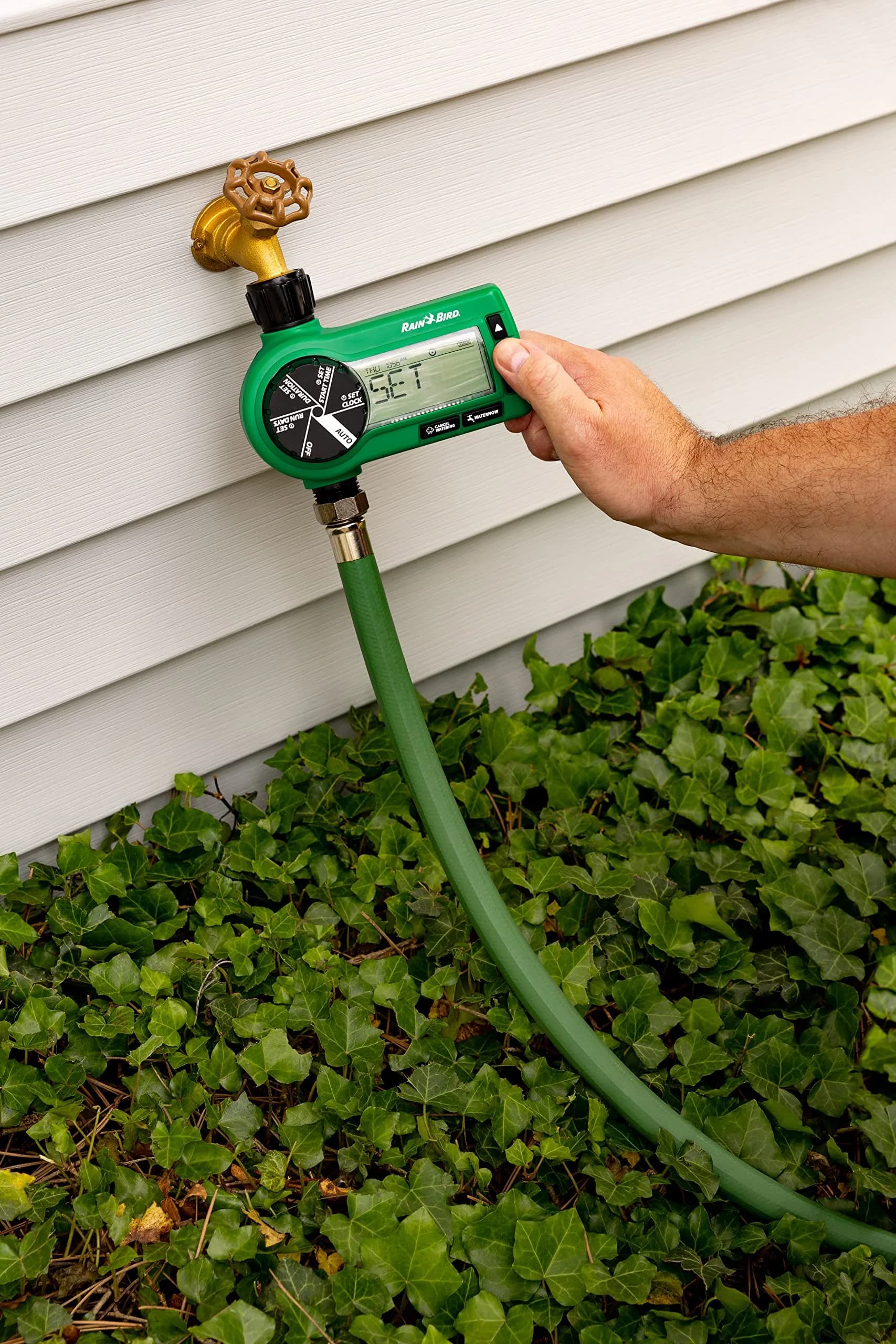 Rain Bird Digital Hose End Timer with Plastic Inlet/Outlet - Pack of 5 - view 3