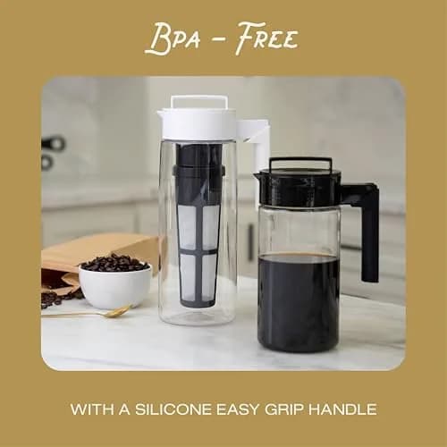 Takeya Deluxe Cold Brew Coffee Maker 1 Quart (3.78 L) Black | BPA-Free Tritan Pitcher with Airtight Lid & Fine-Mesh Filter thumbnail 6