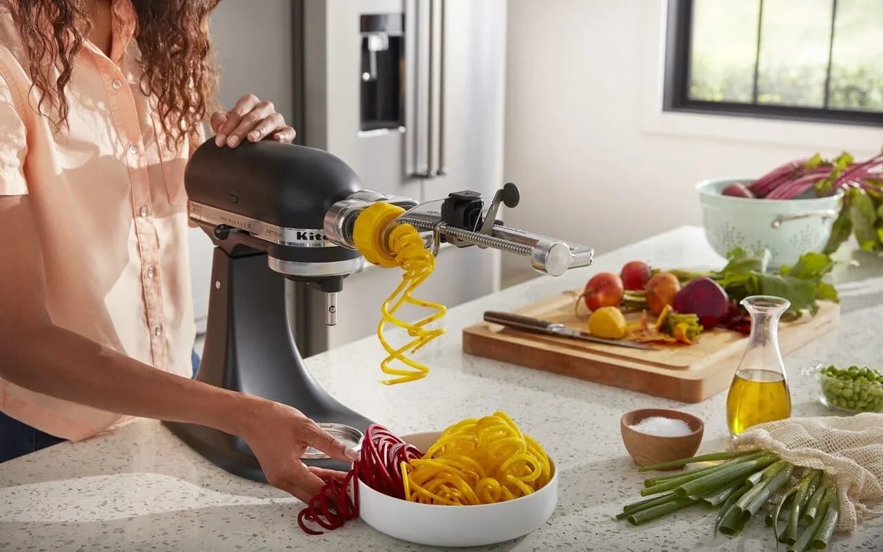 KitchenAid KSM1APC Fruit and Vegetable Spiralizer Attachment with 5 Blades, 2.0 kg (4.4 lb) | Premium Metal Construction for Stand Mixers - view 2