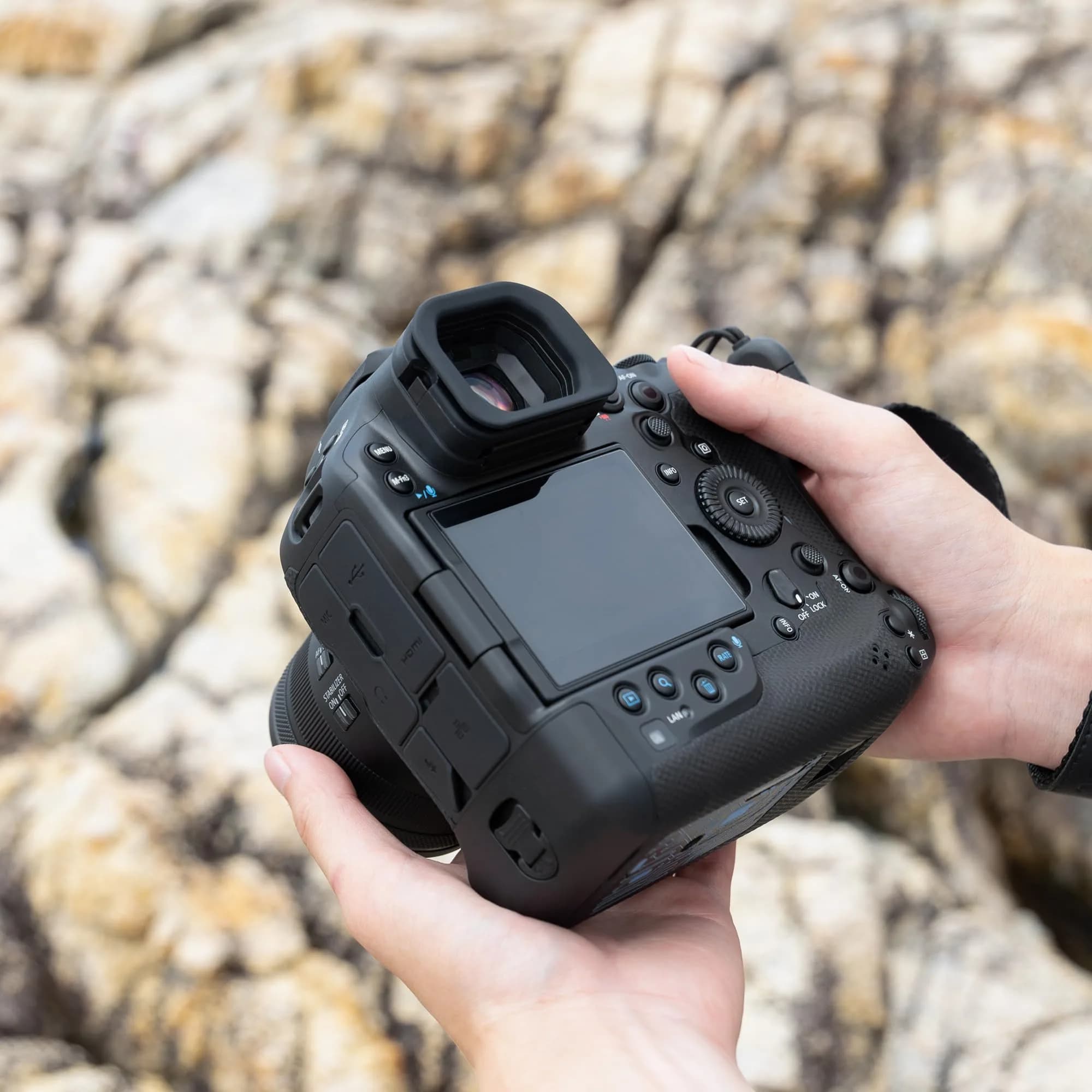 JJC Soft Silicone Eyecup for Canon EOS R1 Camera | Blocks Light, Protects Viewfinder - view 5
