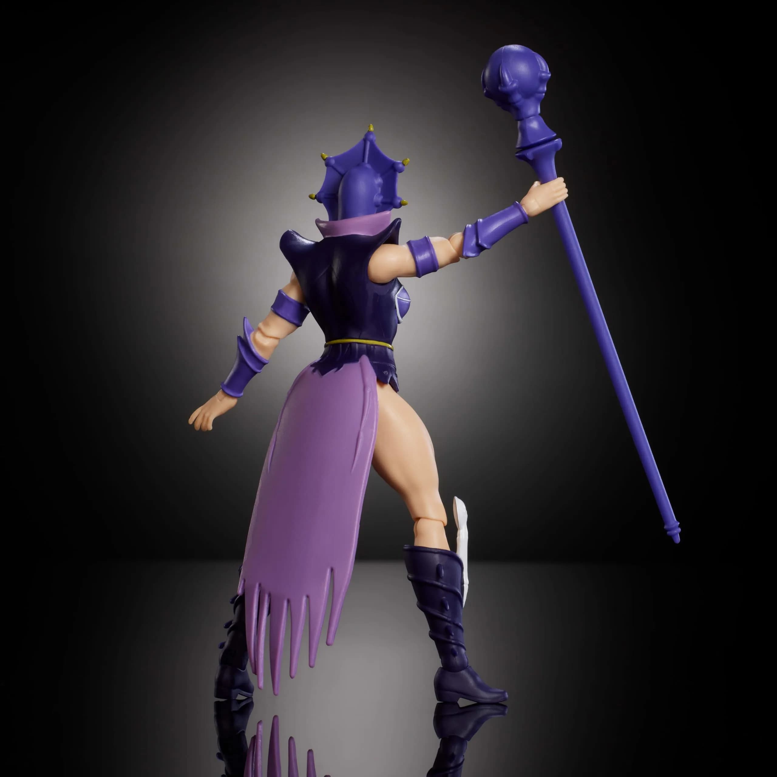 Masters of the Universe Origins Evil-Lyn Action Figure 5.5 Inch | 16 Points of Articulation - view 2