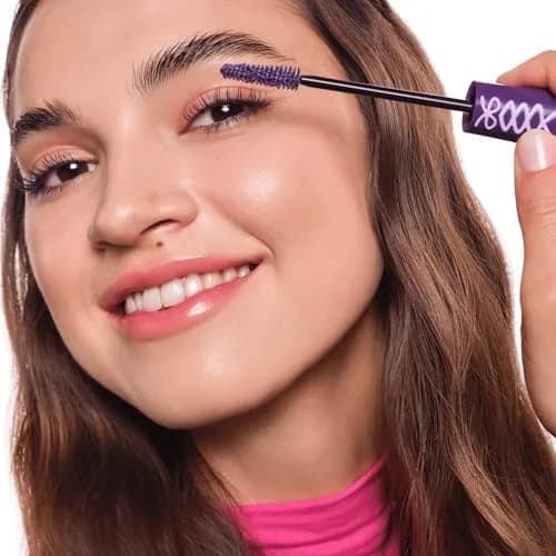 Essence Lash Princess False Lash Effect Mascara Purple | Volumizing & Lengthening Mascara with Conic Fiber Brush thumbnail 6