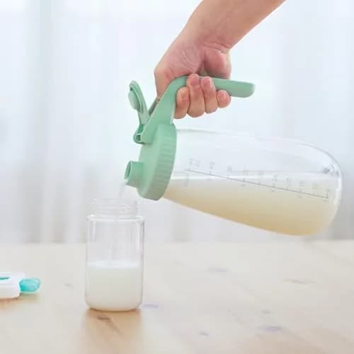 Momcozy Glass Breast Milk Pitcher 1.4 L (48oz) | BPA-Free, Leak-Proof, Wide Mouth for High Supply thumbnail 8