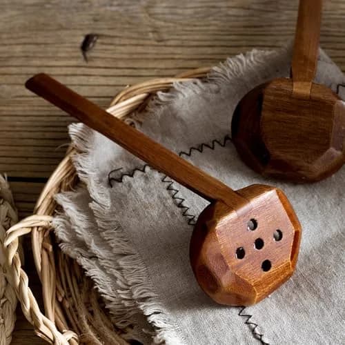 Auswalar Japanese Soup Spoons Wooden Ramen Spoons with Long Handle, 21cm (8.27 in) - Set of 4 thumbnail 7