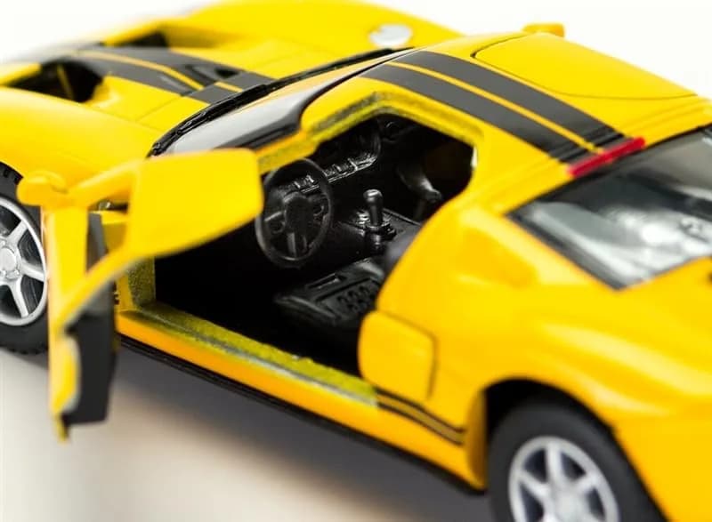 KiNSMART 2006 Ford GT Sport Car 5" 1:36 Scale Die Cast Metal Toy Car w/Pullback Action (Yellow) | Authentic Die-Cast Model for Kids & Collectors thumbnail 8