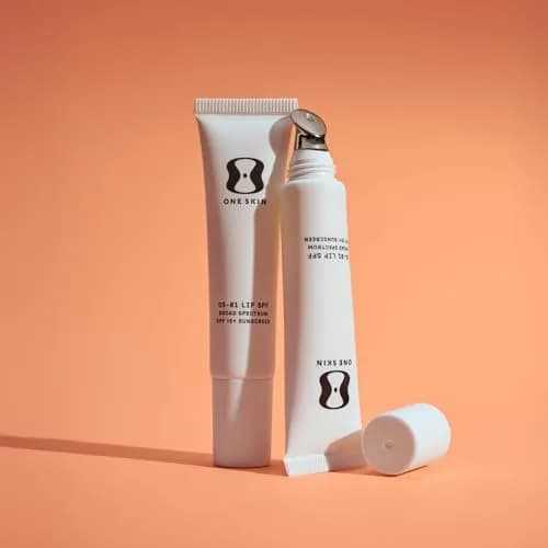 oneskin Lip SPF 15 Hydrating Balm | Broad Spectrum Mineral Sun Protection, Untinted, 0.24 Fl Oz thumbnail 5