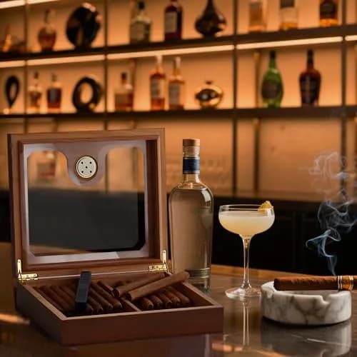 Somduy Cedar Wood Cigar Humidor for 25-30 Cigars | Rustic Brown Desktop Storage Case with Humidifier & Hygrometer thumbnail 8