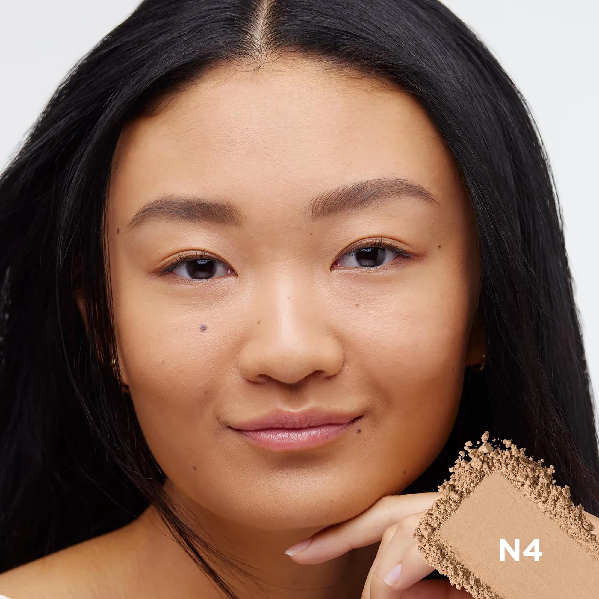 L'Oreal Paris True Match N4 Light Medium Super Blendable Oil-Free Powder Foundation (2 Pack) - view 3