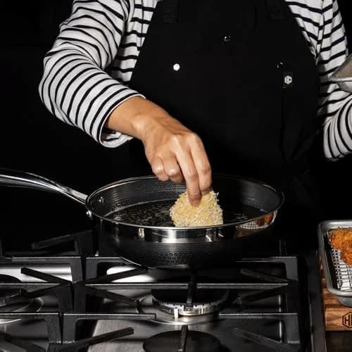 HexClad 10" Hybrid Nonstick Wok & Lid | Induction-Ready, Dishwasher Safe, 10-inch Diameter thumbnail 7