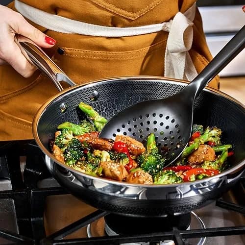 HexClad 10" Hybrid Nonstick Wok & Lid | Induction-Ready, Dishwasher Safe, 10-inch Diameter thumbnail 2