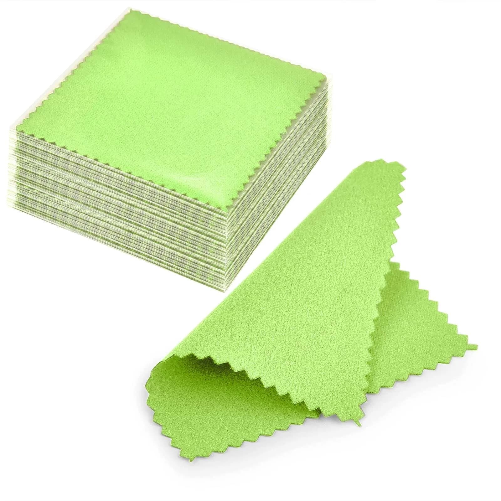 SEVENWELL Green Jewelry Cleaning Cloth 8cm x 8cm | Polishes Sterling Silver, Gold, Platinum - main product image