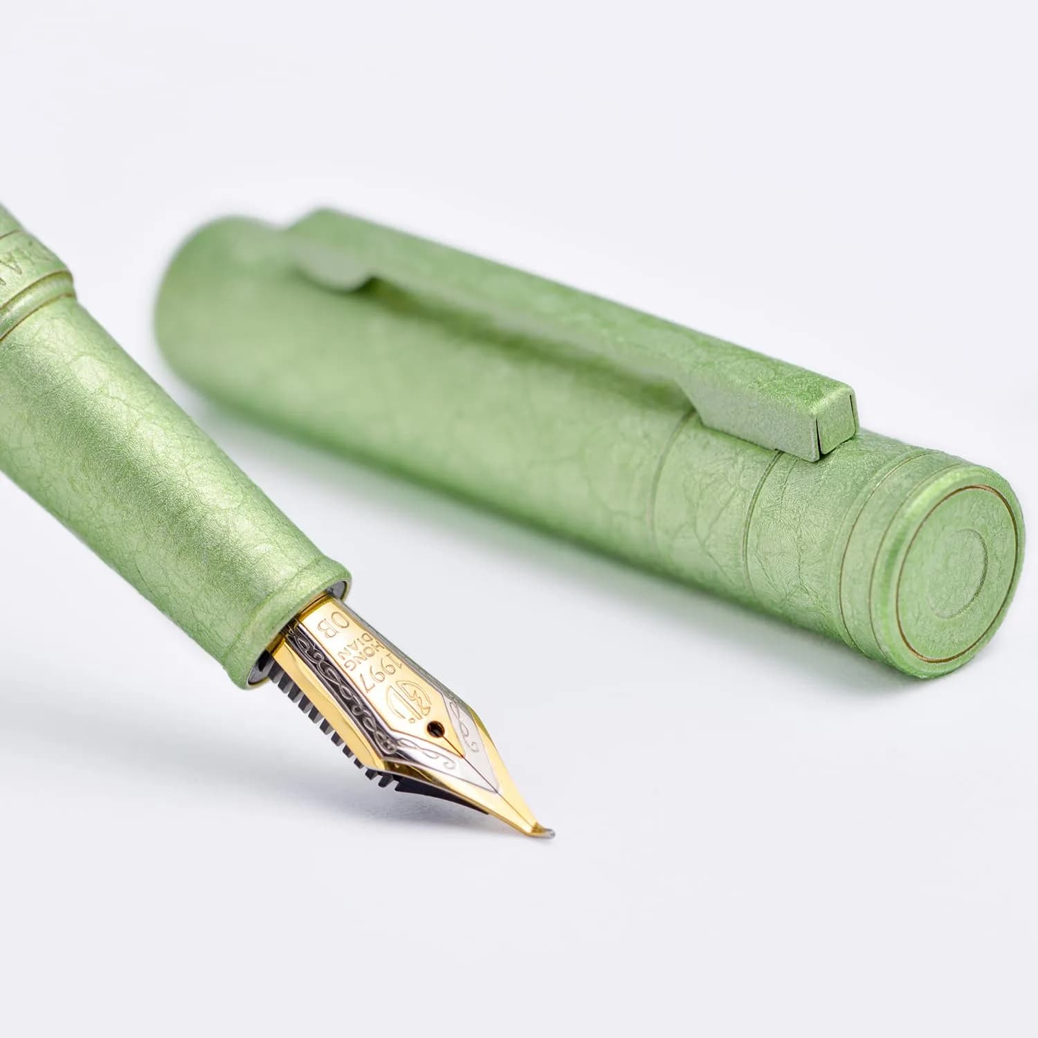 Asvine Hongdian 1851 Applegreen Ice Flower Fountain Pen with Bent Point Nib - Smooth Writing - view 4