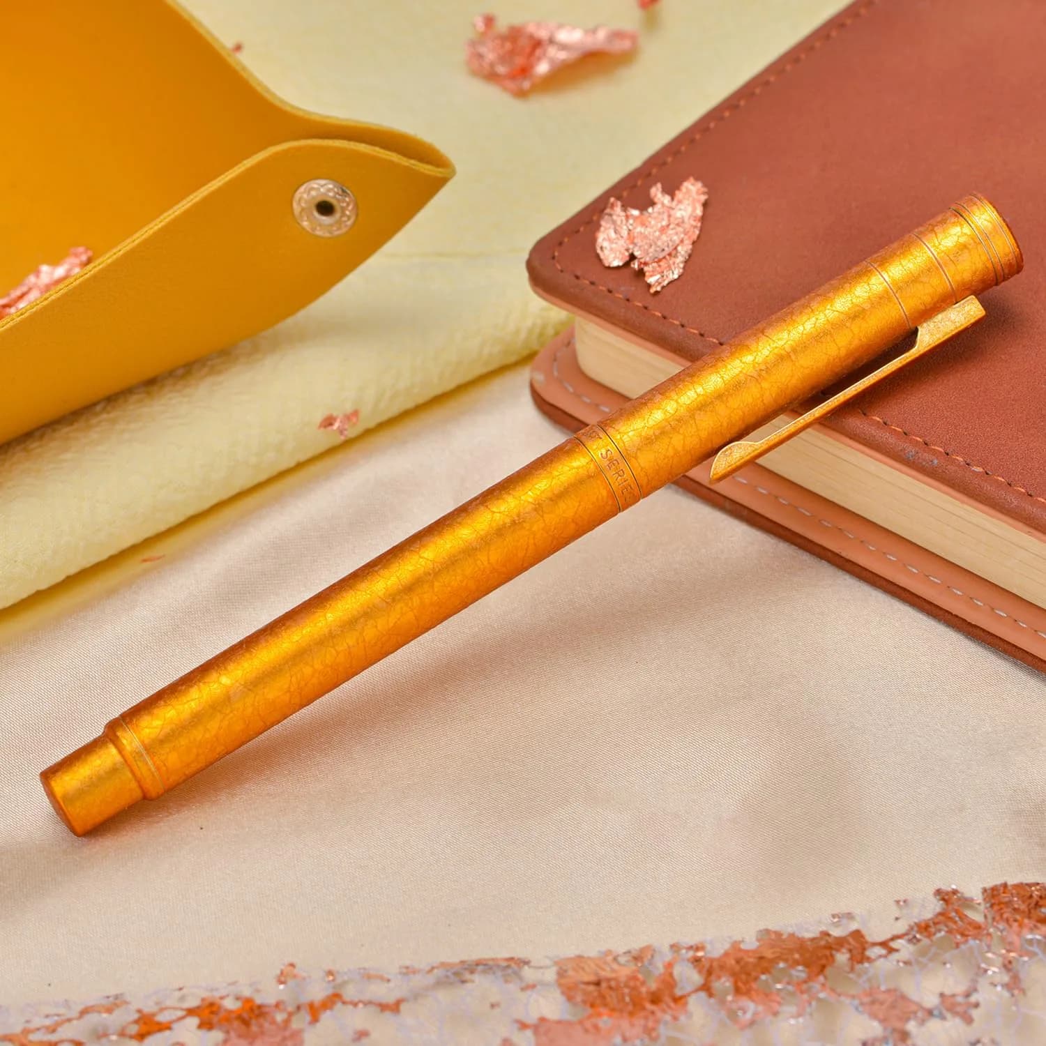 Asvine Hongdian 1851 Forest Fountain Pen Golden Ice Flower Fine Nib 0.5mm | Classic Design with Converter & Metal Case - view 6