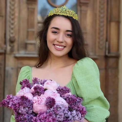 CAVETEE Green Crystal Tiara for Women & Girls | Gold-Plated Princess Crown with Rhinestones (1 pc) thumbnail 2