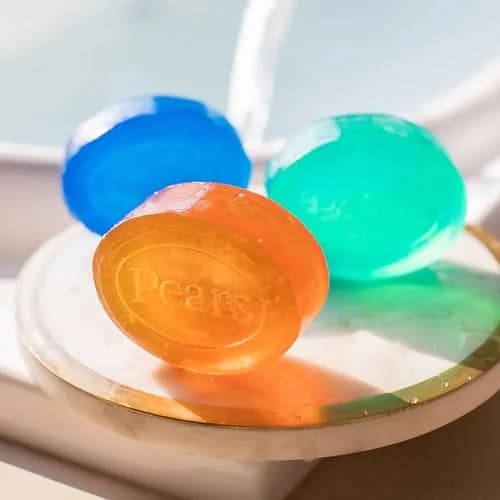 Pears Pure and Gentle Glycerin Mint Soap Bar 4.4 oz | Moisturizes & Refreshes thumbnail 3