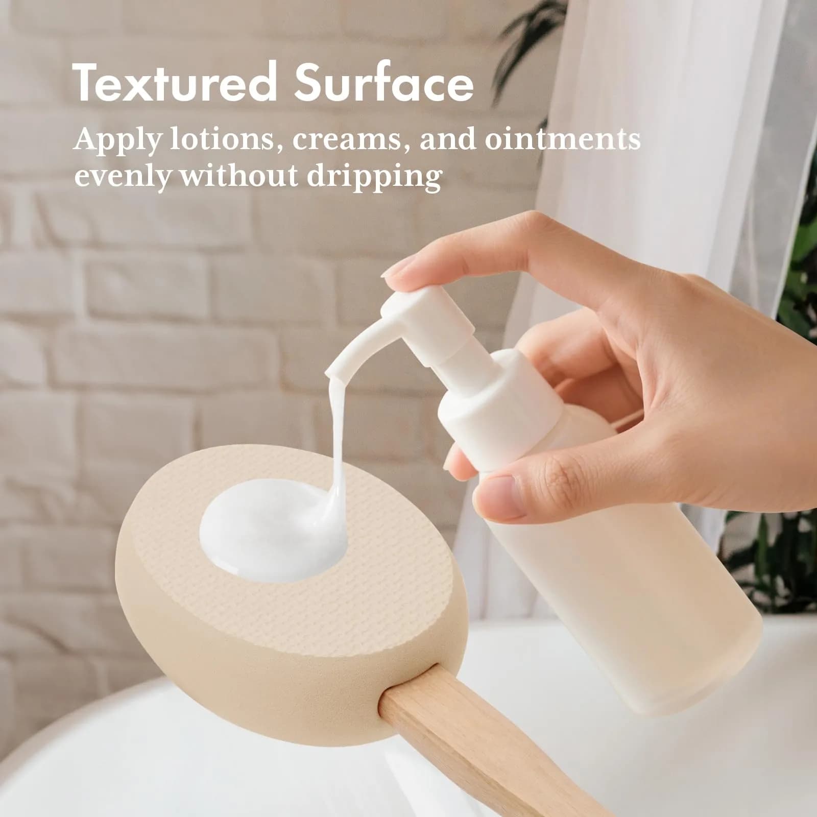 AmazerBath Lotion Applicator with 4 Replacement Pads & 17" Curved Handle | FDA Approved for Back & Feet - view 3